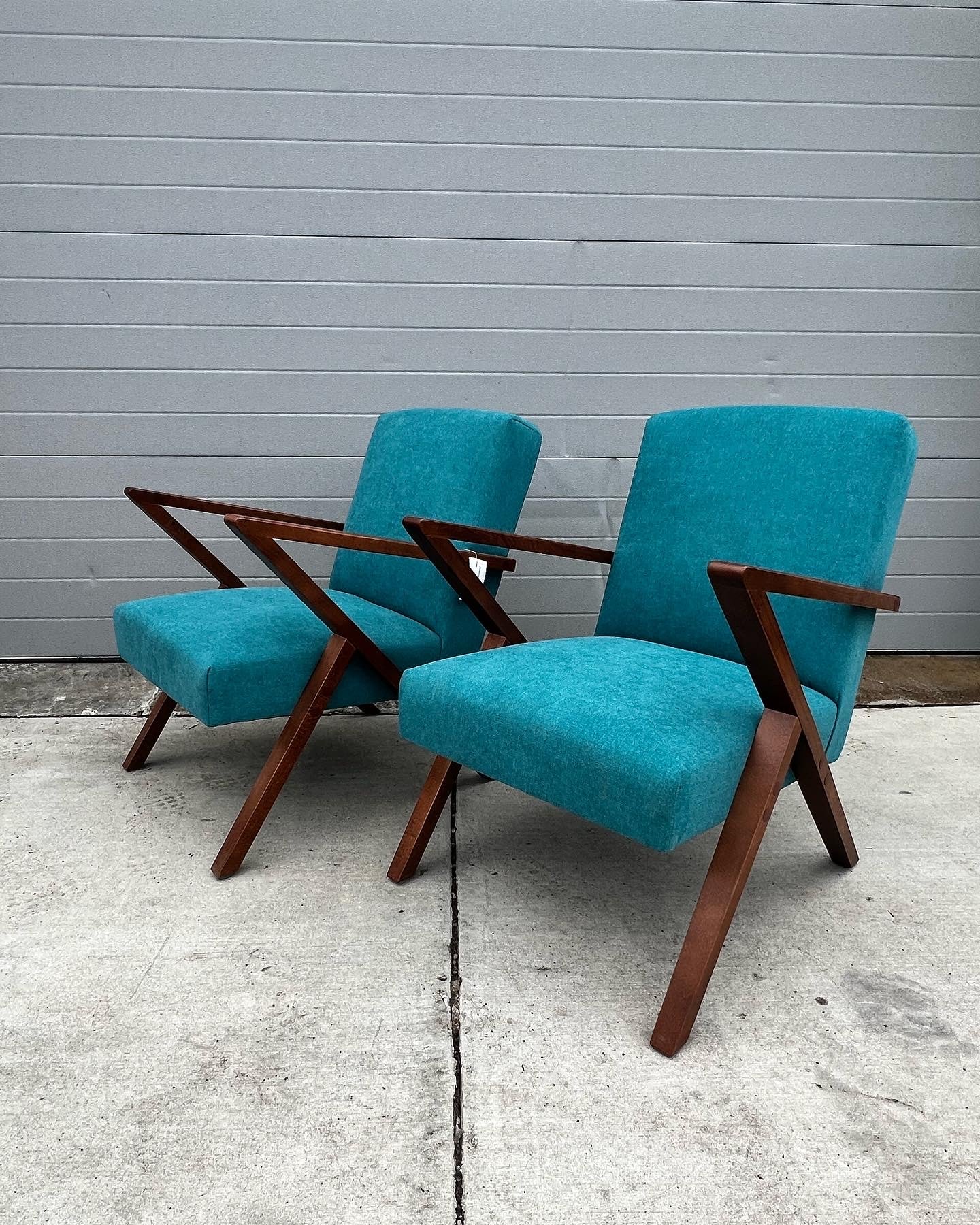 Petrol Retrostar Chair