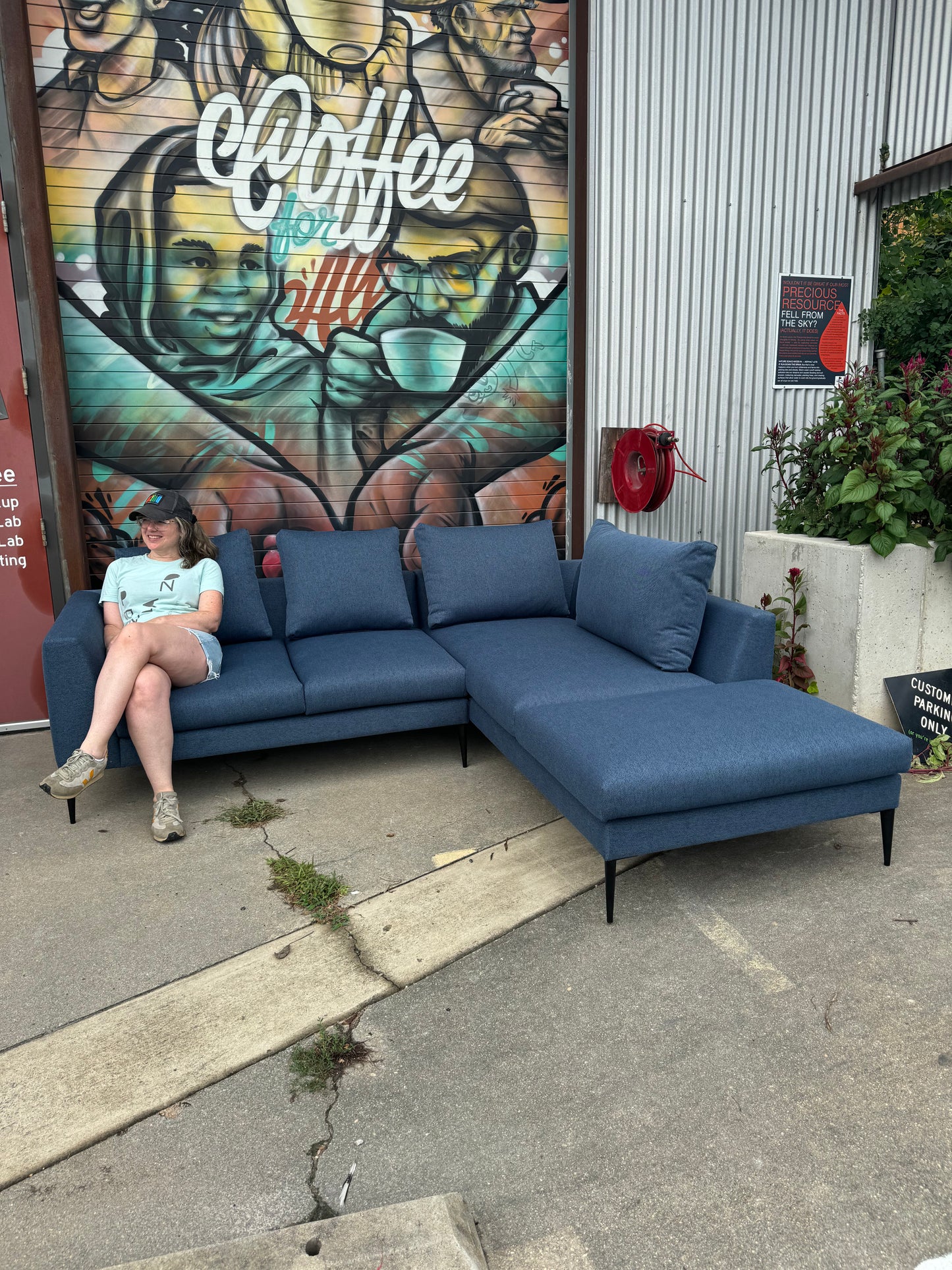 Luka 2 Seater Sectional + Chaise