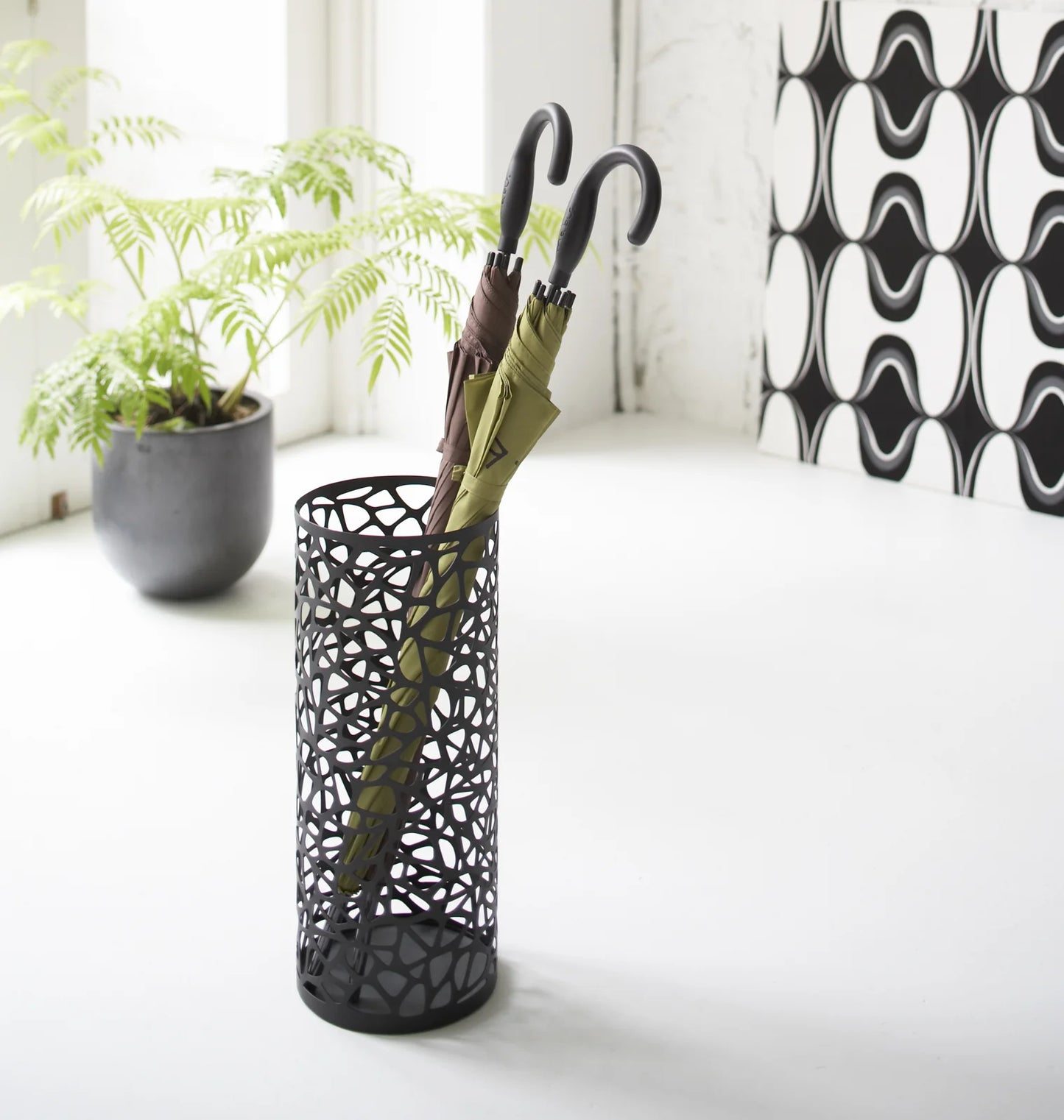 Nest Round Umbrella Stand by Yamazaki Home